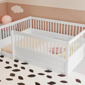 Houten kinderbed 140x200cm met één deur – zonder lattenbodem – Wit Houten kinderbed 140x200cm met één deur – zonder lattenbodem – Wit