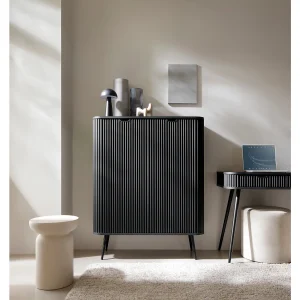 Hoge dressoir – 103 cm – 2 deuren – zwart met zwarte poten – ZOVA