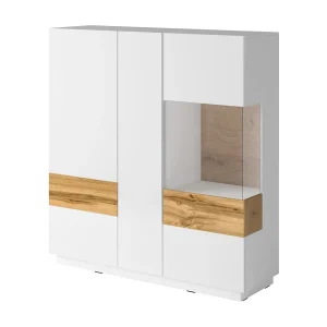 Buffetkast KILES met drie deuren en LED-verlichting. Kleur wit en eiken. Design stijl. Buffetkast KILES met drie deuren en LED-verlichting. Kleur wit en eiken. Design stijl.