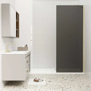 Inloopdouche met zwarte beschermfolie,80x200cm hoog,8mm EasyClean veiligheidsglas,Stabilisatiestang 45cm,gouden profiel. Inloopdouche met zwarte beschermfolie,80x200cm hoog,8mm EasyClean veiligheidsglas,Stabilisatiestang 45cm,gouden profiel.