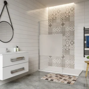 Inloopdouche-douchewand-walk in 70×200 cm,8mm midden wit gematteerd gehard glas met explosieveilige folie,glanzend chroom profiel Inloopdouche-douchewand-walk in 70×200 cm,8mm midden wit gematteerd gehard glas met explosieveilige folie,glanzend chroom profiel