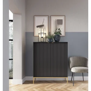 Hoog commode Geriffeld DomoHome NOVA – 2 deuren, Highboard met gouden handgrepen, Zwart, Gouden poten 125x104x39cm – Elegant voor woonkamer