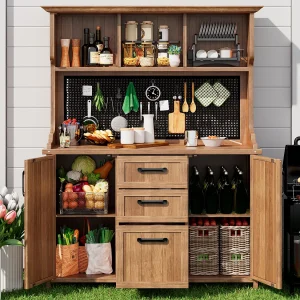 Houten tuinkast met 3 lades, geperforeerd metalen paneel – Houtkleur Houten tuinkast met 3 lades, geperforeerd metalen paneel – Houtkleur