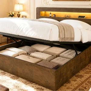 Houten bed met opbergruimte 180×200 cm – met LED-hoofdbord – met geïntegreerd stopcontact – met opbergvakken – naturel (matras niet inbegrepen) Houten bed met opbergruimte 180×200 cm – met LED-hoofdbord – met geïntegreerd stopcontact – met opbergvakken – naturel (matras niet inbegrepen)