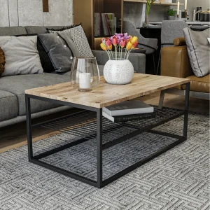 Industriële salontafel met natuurlijk houten plank en zwart metaal